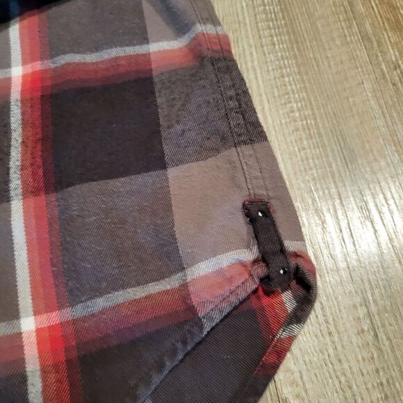 Howe Long Sleeved Tatical Plaid Flannel Button Up Shirt Men's Size Small - Picture 2 of 7